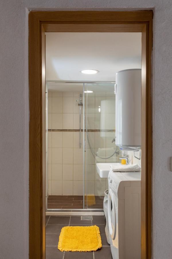 Old Town Charming Nest Apartment ดูบรอฟนิก ภายนอก รูปภาพ