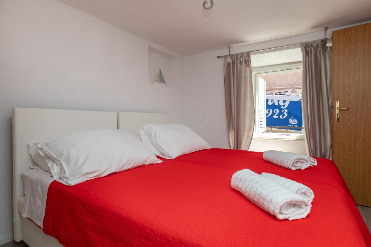 Old Town Charming Nest Apartment ดูบรอฟนิก ภายนอก รูปภาพ